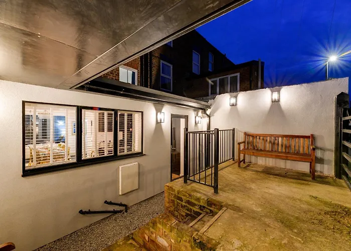 Park House, Semesterbostad